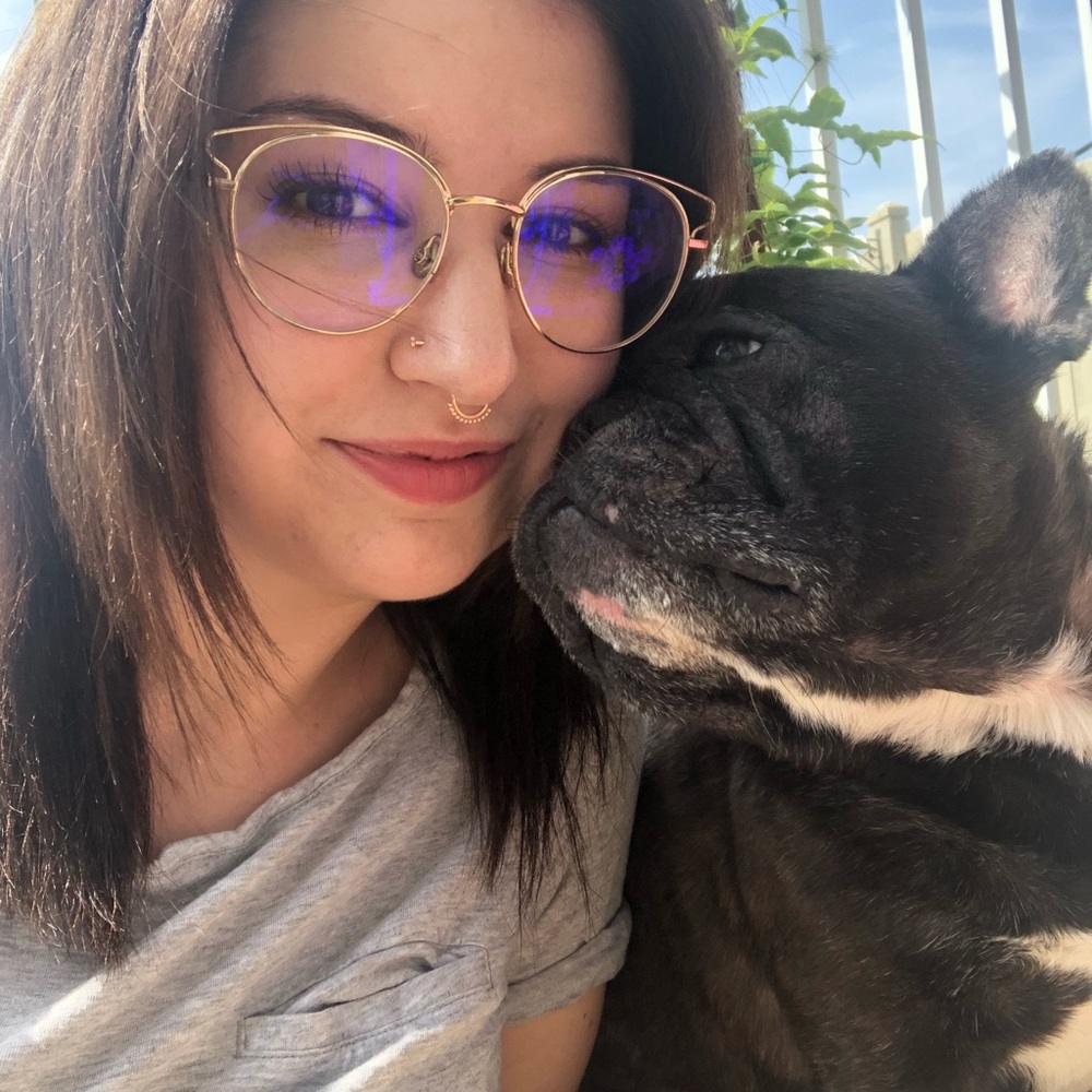Meet your Posher, Coralie